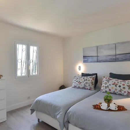 Rocas Rojas 406b By Villagrancanaria * San Agustín